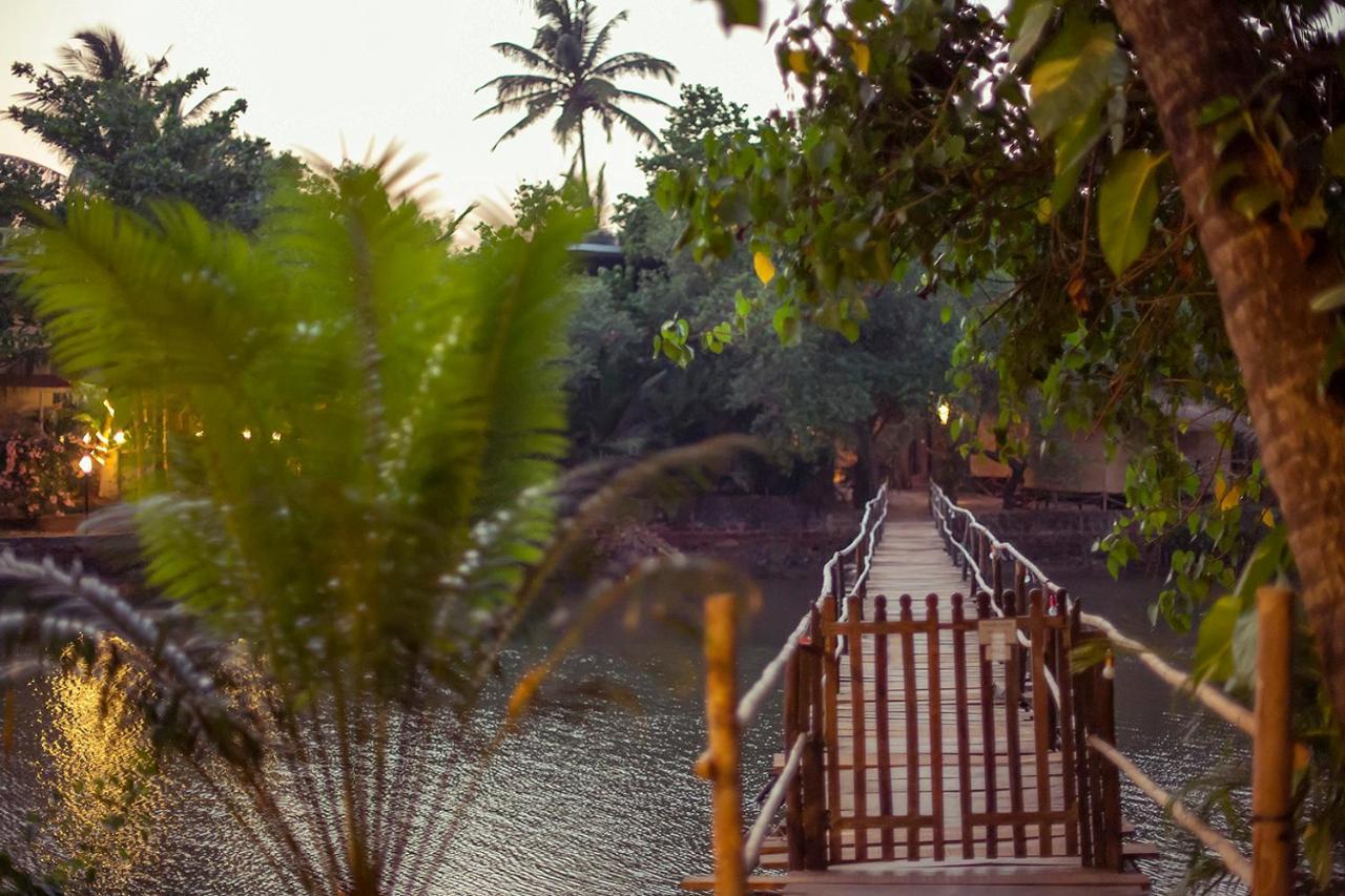 Ashiyana Goa - Yoga Retreat Centre Hotel Exterior photo